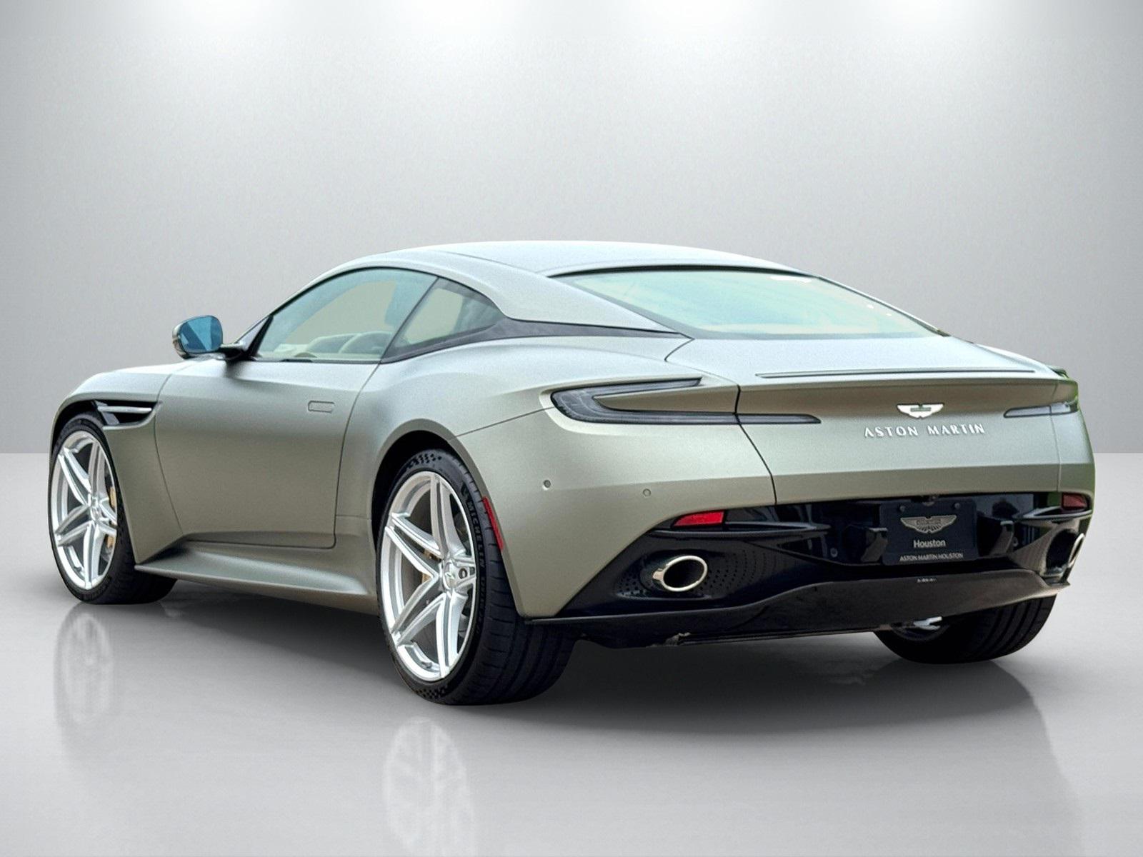 aston martin db12 2024 SCFRMFFWXRGL14089 image aston martin db12 2024 SCFRMFFWXRGL14089 image